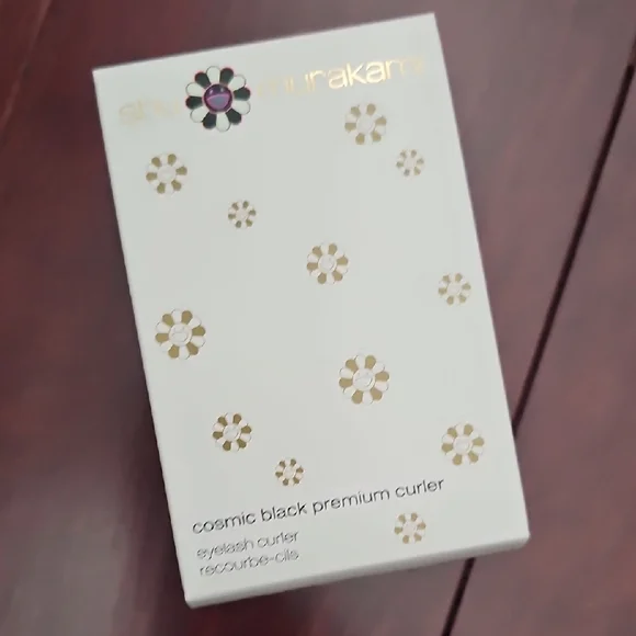 Shu Uemura X Takashi Murakami Limited Edition Black Eyelash Curler